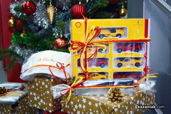 Участвайте за легендарните модели на Ferrari в новогодишната томбола на автосервиз “Мончев-90“