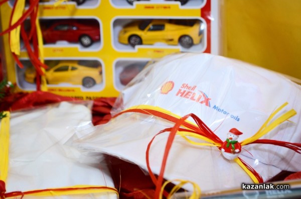 Участвайте за легендарните модели на Ferrari в новогодишната томбола на автосервиз “Мончев-90“