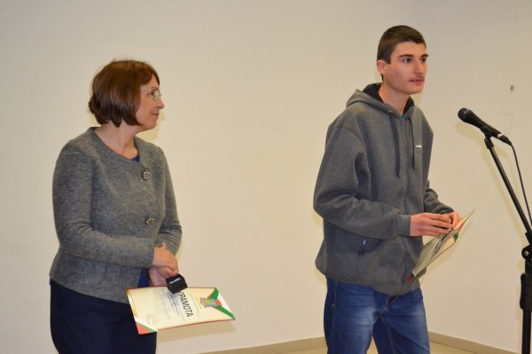 Младите казанлъчани – с най-високо ниво в програмата за лидерство