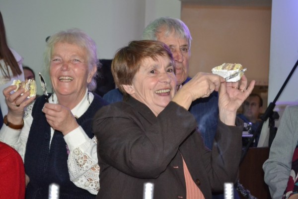 Над 60 „златни младоженци“ венча Кметът на Община Казанлък