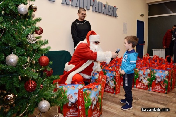 Поздрав от мениджърския състав на М+С Хидравлик за Коледа и Новата 2019г.