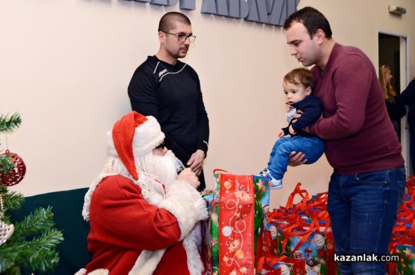 Поздрав от мениджърския състав на М+С Хидравлик за Коледа и Новата 2019г.