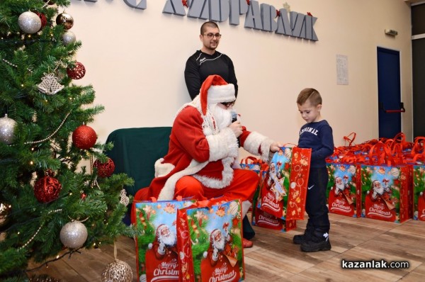 Поздрав от мениджърския състав на М+С Хидравлик за Коледа и Новата 2019г.