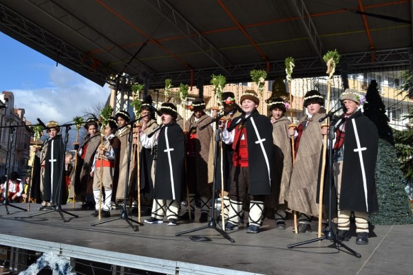 Заповядайте на Фестивала на коледарските състави