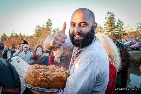 Шипкалии ще скачат за Богоявленския кръст в народни носии