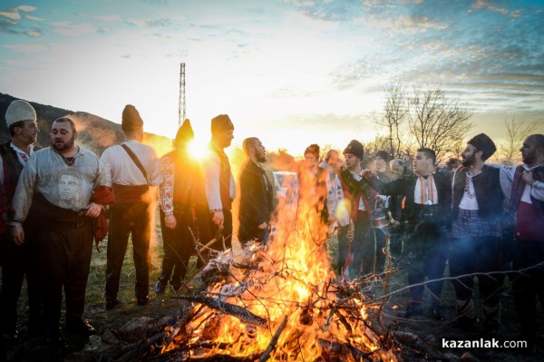 Шипкалии ще скачат за Богоявленския кръст в народни носии