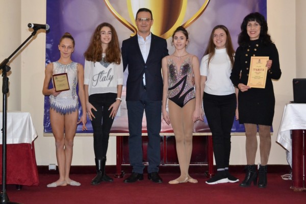 Таекуондистът Любомир Богданов е Спортист №1 на Казанлък за 2018 г.