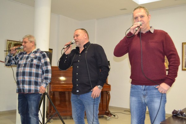 Казанлък вече има своя книга за сатиричния театър в града