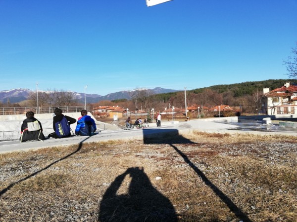 Скейтборд площадката до Младежкия дом отново работи