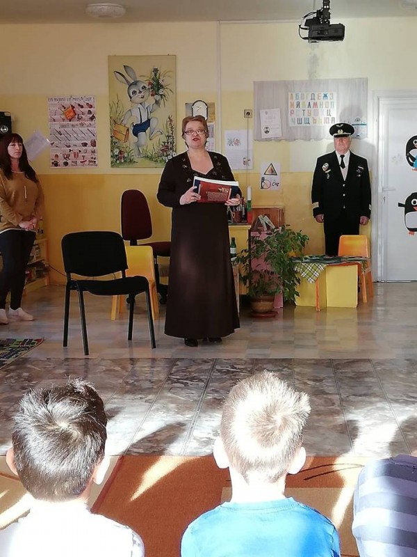 С урок по родолюбие започна отбелязването на 150-годишнината на енинското читалище