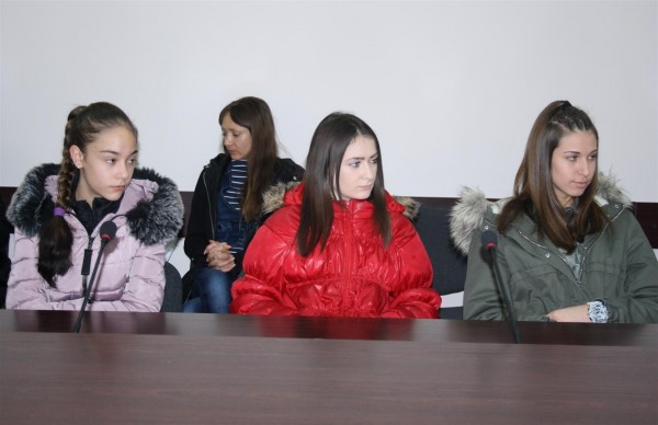 Ученици от областта се запознаха с Гергана Микова