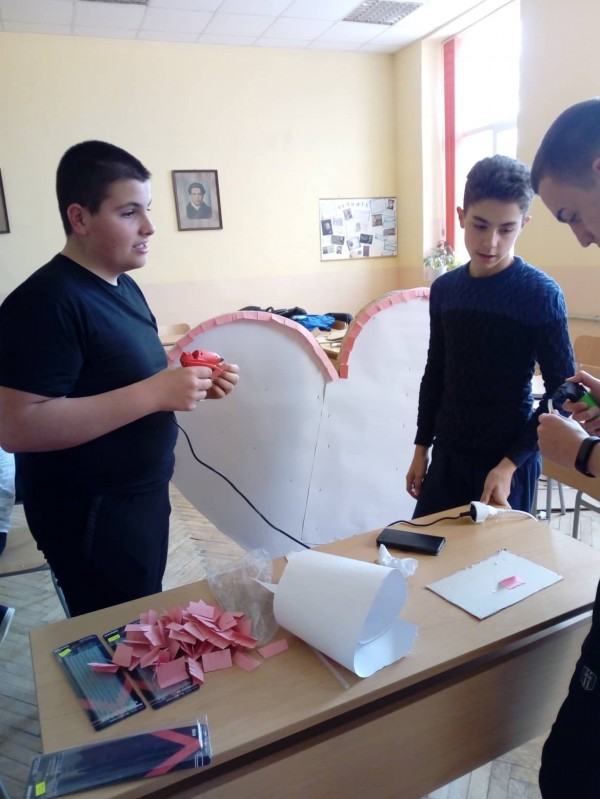 8 “Г“ клас се оказаха най-романтичните техници в Механото