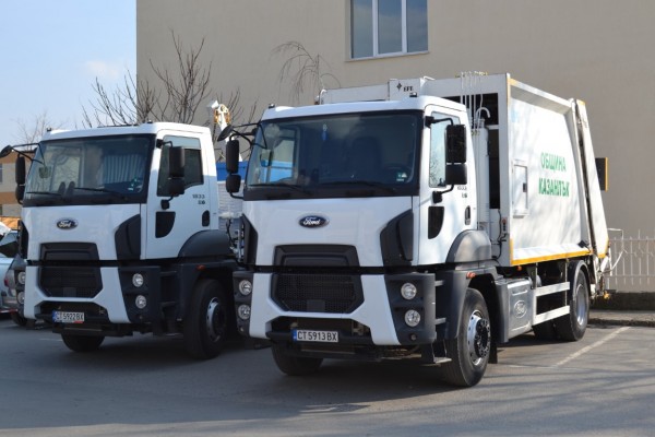 В Казанлък започна 6-та Национална среща на общинските предприятия и търговски дружества