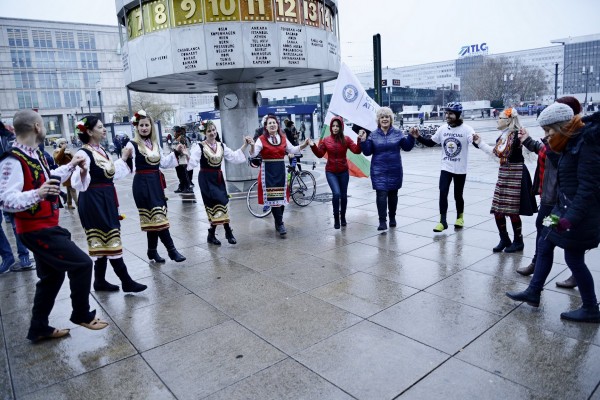 Ентусиастът Тодор Андреев потегли днес от Берлин към връх Шипка с колелото си