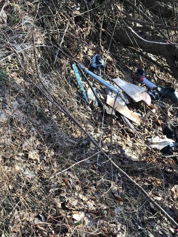 Младежи от Шипка изчистиха местността край чешма Светицата