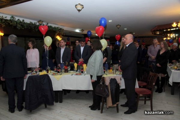 9 000 лева събраха дамите от “Inner Wheel“ Казанлък в помощ на фонда “ин витро“