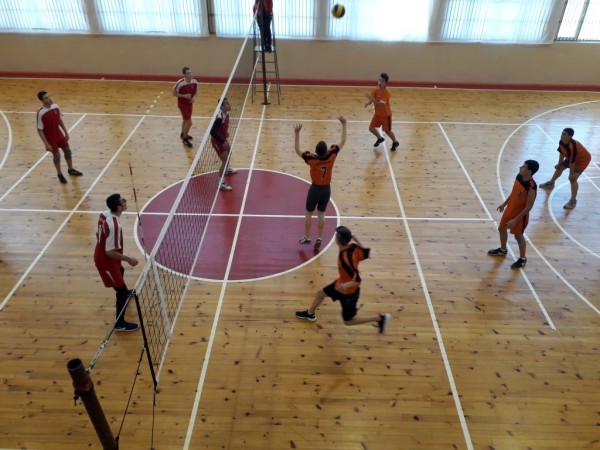 Финал на Общинския кръг по волейбол за 8 – 10 клас