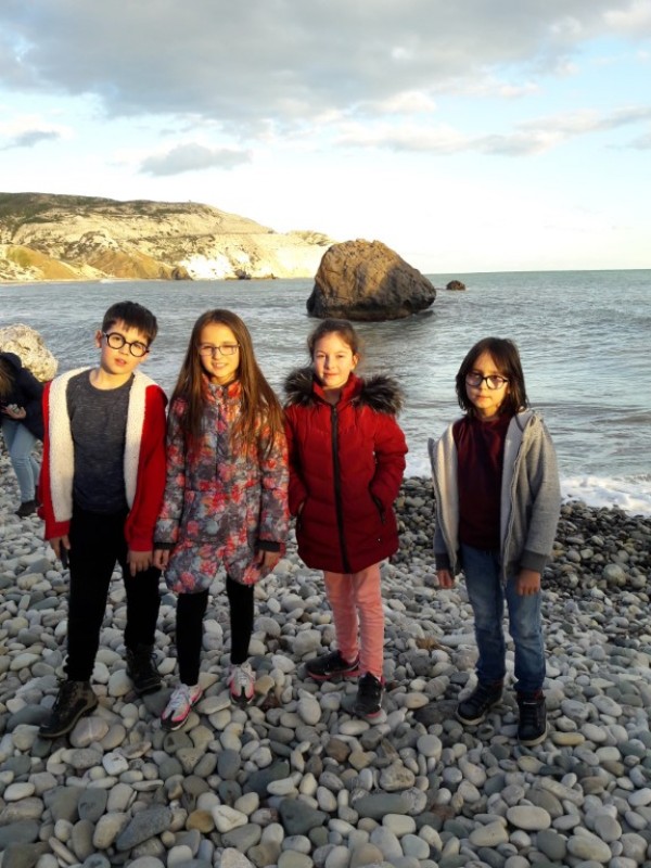 Учениците на Елена Юлиянова участваха в два концерта в Кипър