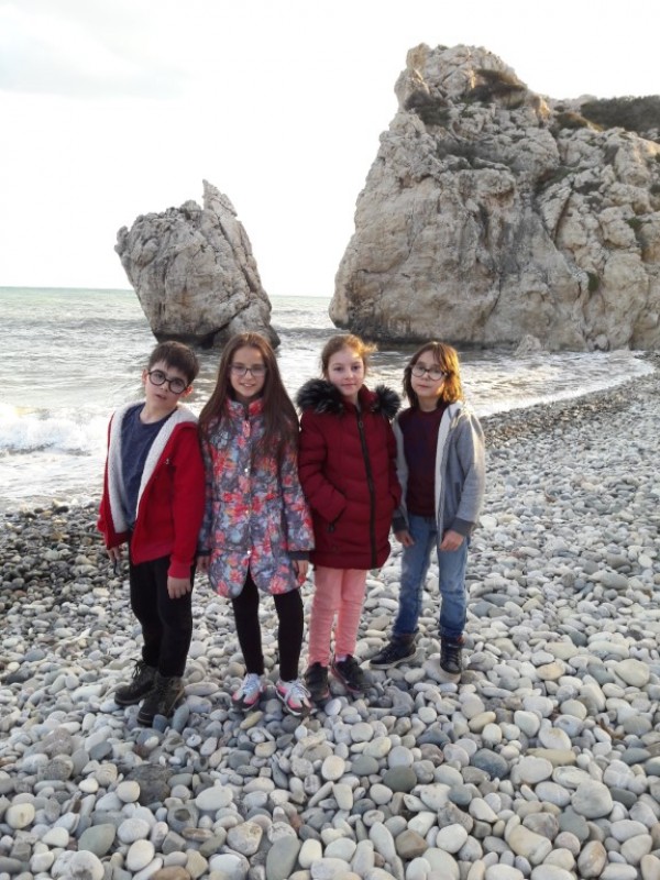 Учениците на Елена Юлиянова участваха в два концерта в Кипър