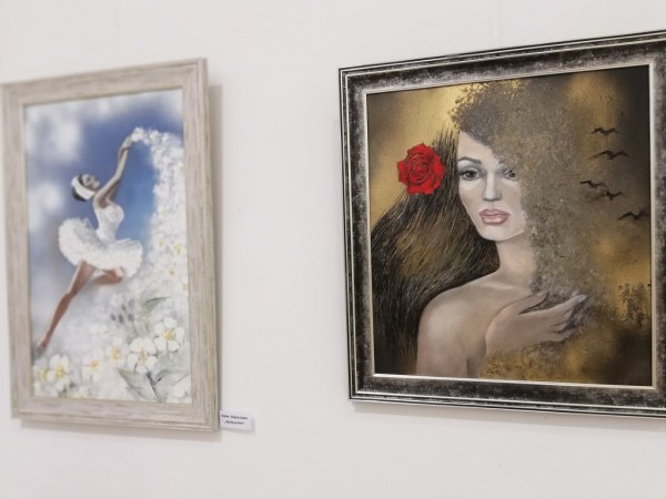 Реверанс към “Женското начало“ в творчеството на Казанлък