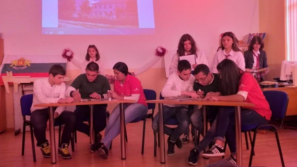 Атрактивно представяне на специалността „Машини и системи с ЦПУ”