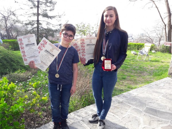 Шест първи награди за пианистите на Елена Юлианова 