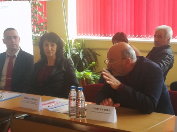 Младите архитекти от Механото представиха свой проект за парк