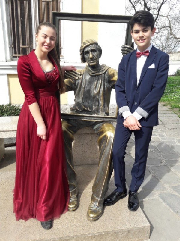 Шест първи награди за пианистите на Елена Юлианова 