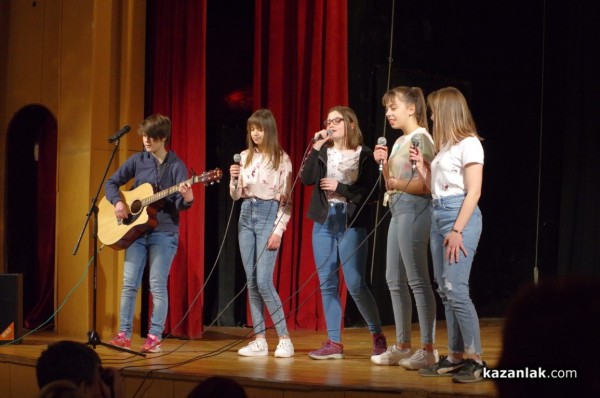 121 награди бяха раздадени в конкурсите “Малките нашенци“ и “Присмехулници“