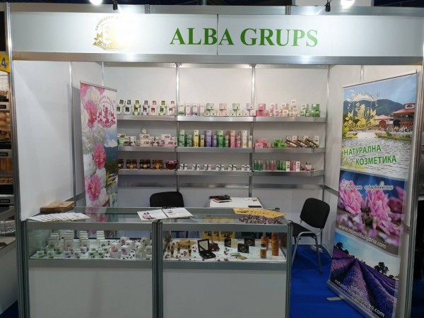 Алба Групс се представя на Международното изложение за фризьорство и козметика