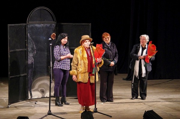 Общински театър „Любомир Кабакчиев” - 18-и „Комедиен хит на сезона“ на Чудомирови празници 2019