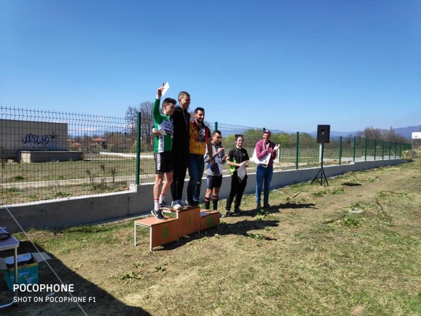 65 състезатели премериха сили в състезанието “Dark Riders 2019“ XCO