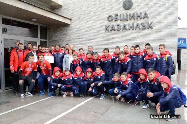 На добър час на новия Тренировъчен мини футболен комплекс в Казанлък!