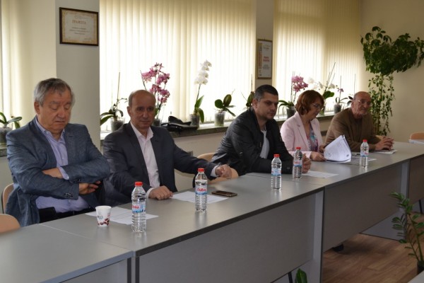 Имотът в Равда Е на казанлъчани