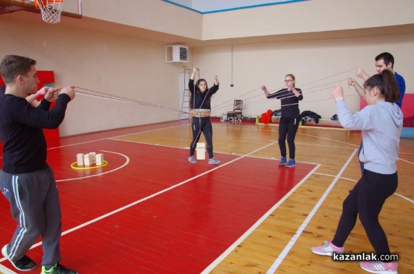 Община Казанлък отново търси „Младите лидери“