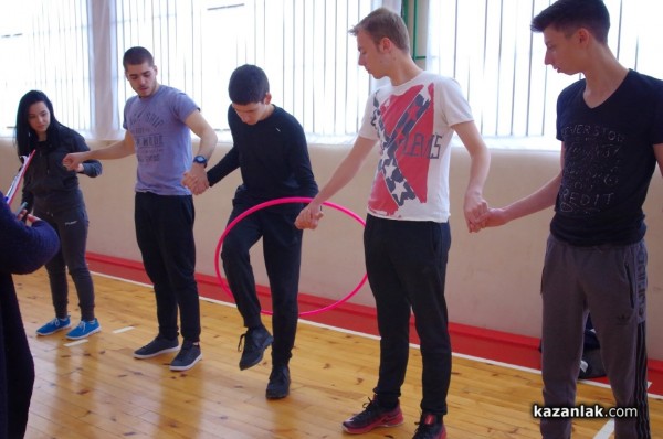 Община Казанлък отново търси „Младите лидери“