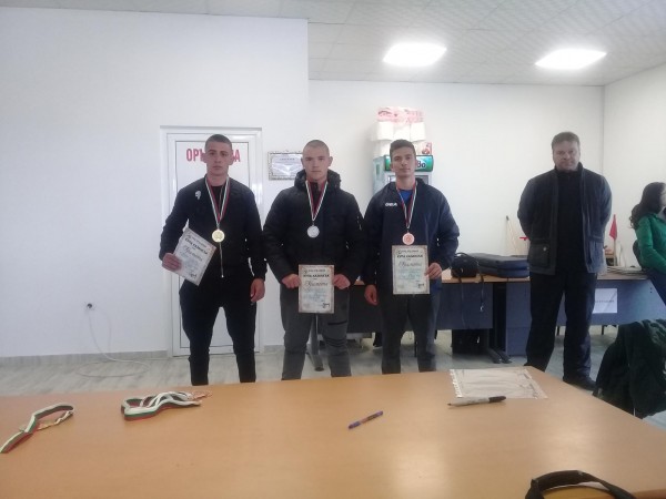 Дъжд от медали за КЛС “Балиста“ от Купа “Казанлък“