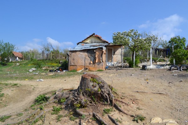 Община и Полиция на проверки за незаконни постройки в Старите лозя и Кармен