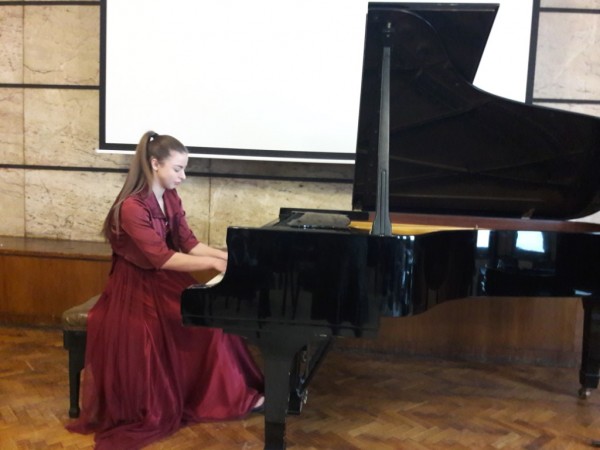 Пореден успех на пианистите в Международения музикален конкурс в Перник