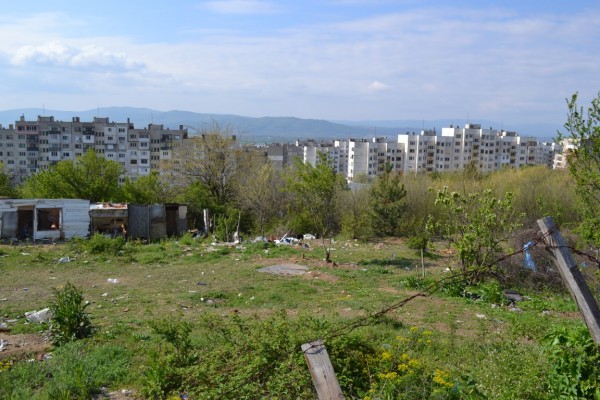 Община и Полиция на проверки за незаконни постройки в Старите лозя и Кармен