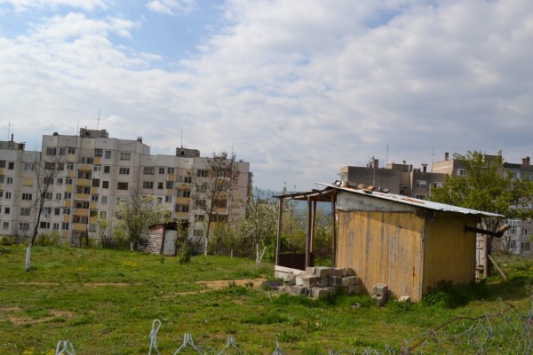Община и Полиция на проверки за незаконни постройки в Старите лозя и Кармен