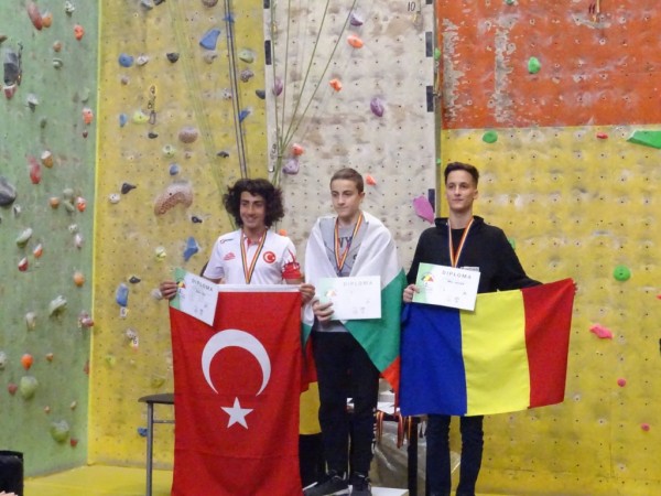 Катерачите от „Селт“ с шампионски титли от Букурещ