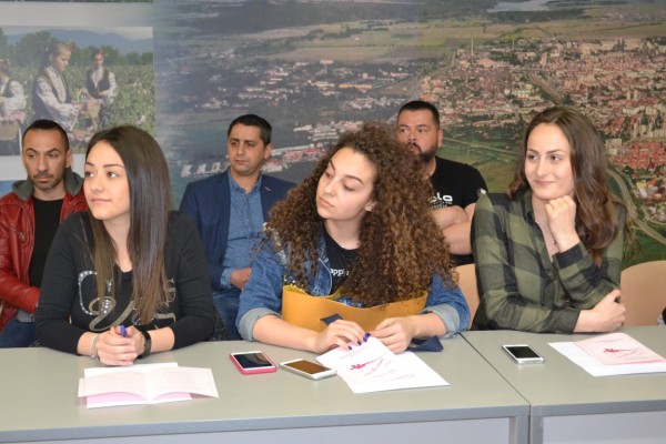 Първа среща на кандидатките за Царица Роза 2019