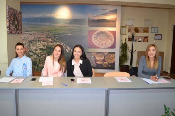 Първа среща на кандидатките за Царица Роза 2019