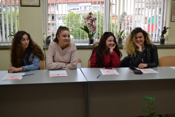 Първа среща на кандидатките за Царица Роза 2019