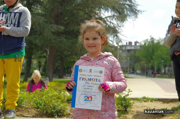 Близо 70 деца показаха как се кара майсторски колело в Розариума