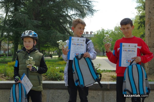 Близо 70 деца показаха как се кара майсторски колело в Розариума