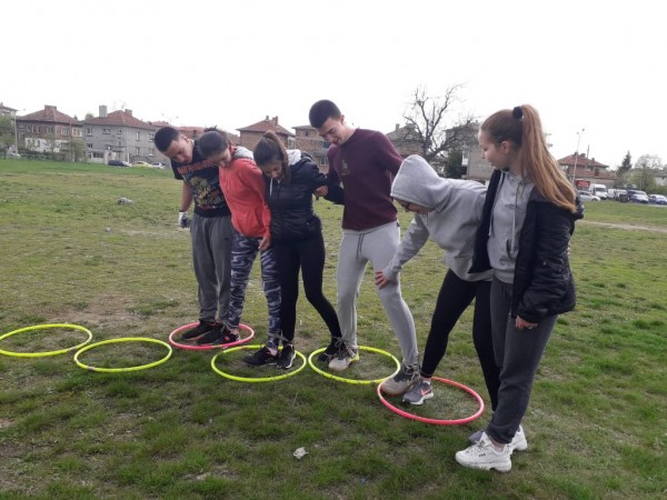 Успешен финал на I-ви кръг от „Младите лидери на Казанлък“