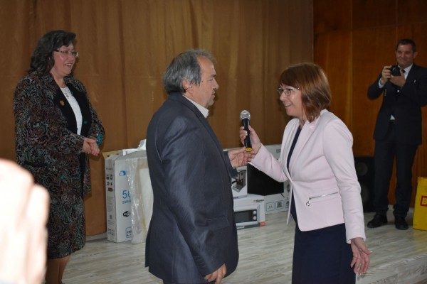  Нов пенсионерски клуб отвори врати в Казанлък