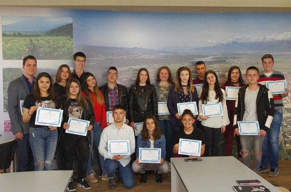 Кметът на Казанлък към новия Младежки общински съвет: „Ако сте решили да живеете в тази държава и да работите за нейното бъдеще, започнете от днес!“